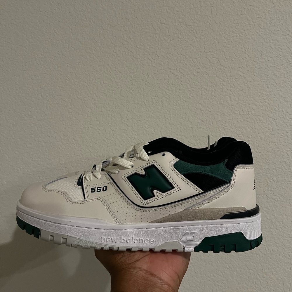 New Balance 550 sneakers